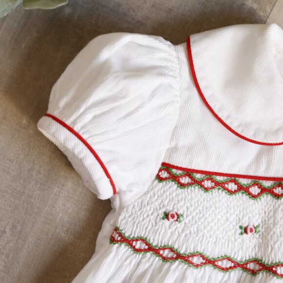 Girl's White Corduroy Smocked Dress Red and Green Embroidery Boutique 6 Months - Picture 3 of 5